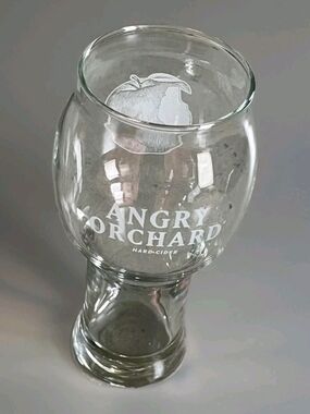 Angry Orchard Hard Apple Cider Signature Orchard Glass Beer Pint 7" Tulip Glass